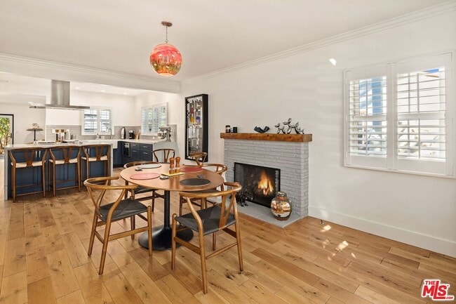 Foto del edificio - 6521 W 81st St