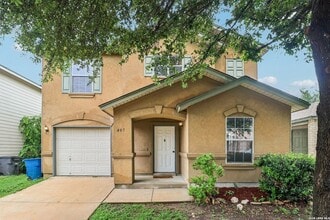 Building Photo - 407 Amberdale Oak
