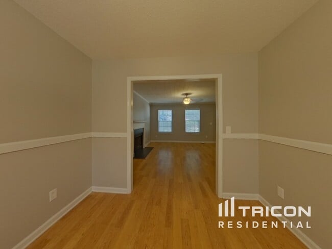 Building Photo - 1268 Winding Path Rd