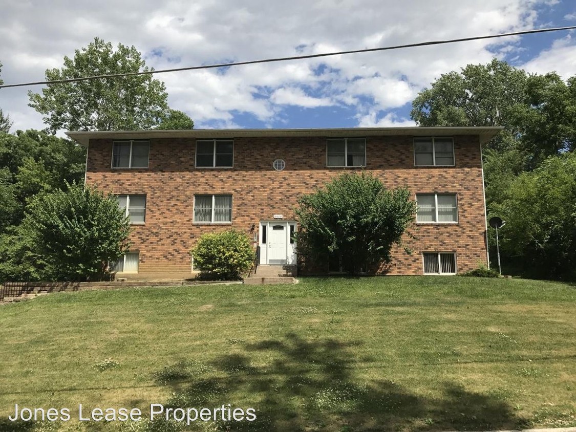 Primary Photo - 8903 35th St W