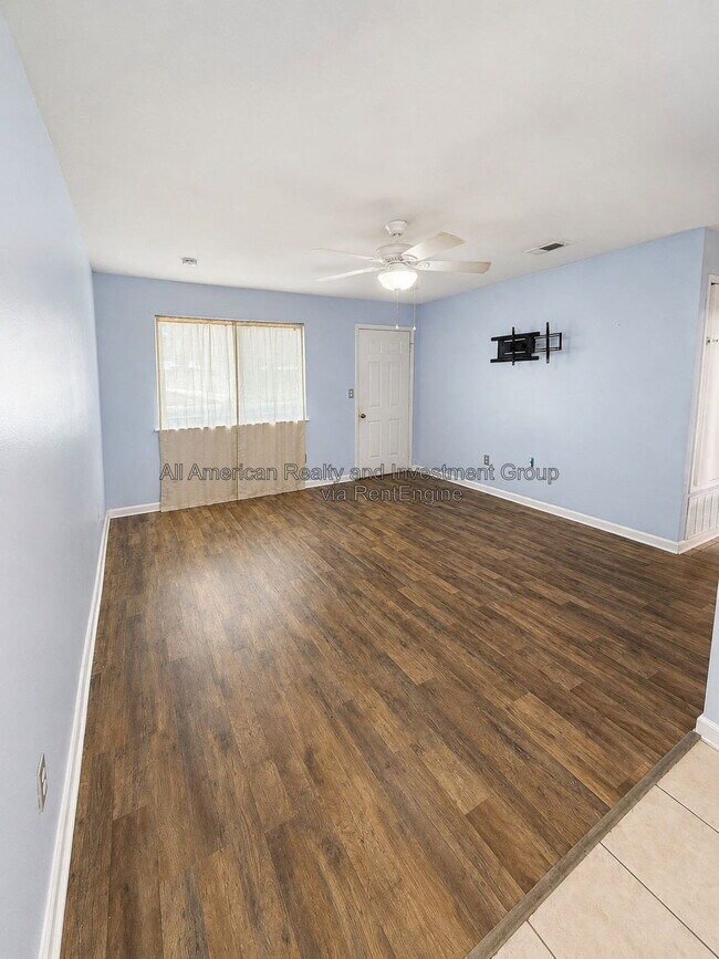 Building Photo - 66 Eglin St