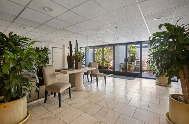 Foto del edificio - 432 S Hamel Rd