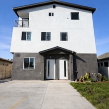 Building Photo - 1731 E 68th St