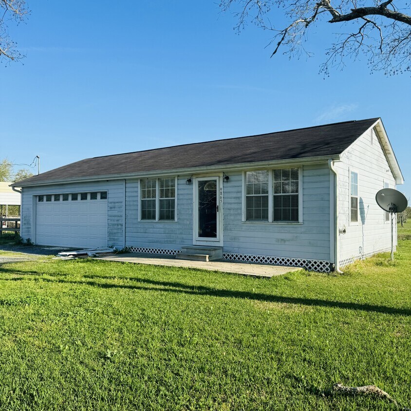 Primary Photo - 9865 Vernall Ln
