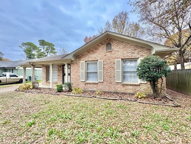 Building Photo - 5129 Kittie Lee Ln