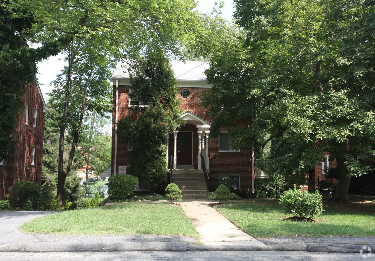 8503 Flower Ave, Takoma Park, MD 20912 Apartments Takoma Park, MD
