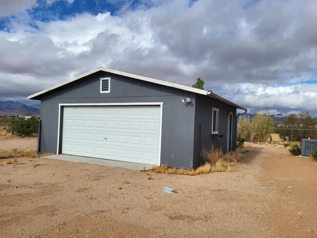 Golden Valley Az Apartments