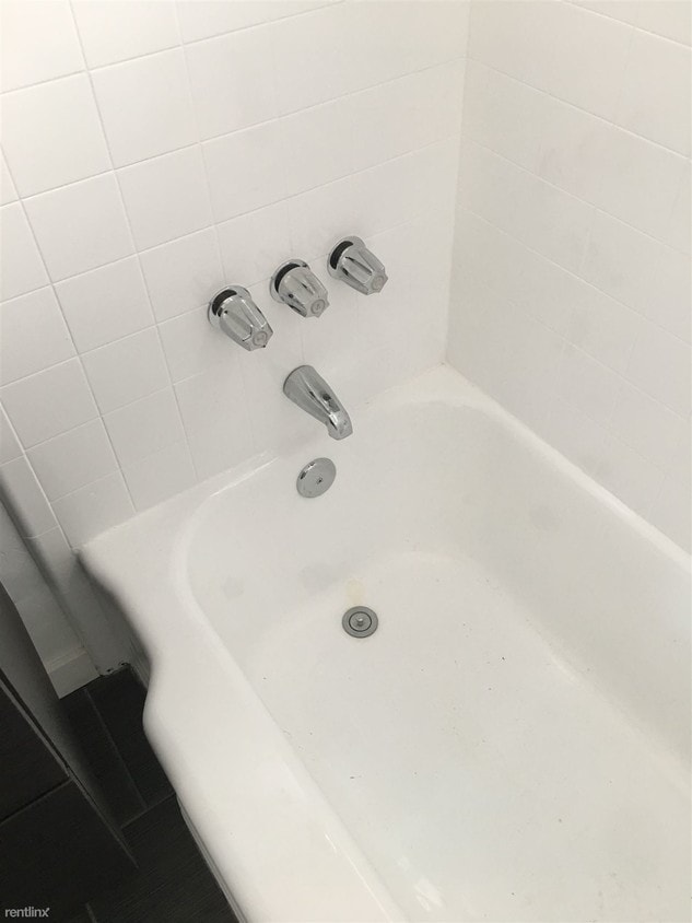 Primary Photo - 1 br, 1 bath Apartment - 3466 Glendon Avenue