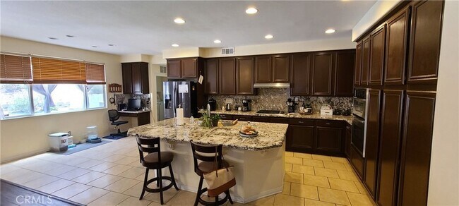 Foto del edificio - 1026 McCall Dr