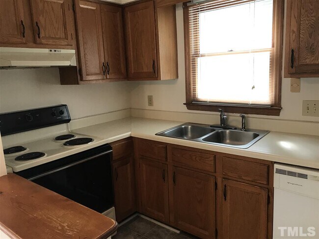 Foto del edificio - 4705 Mallory Ct