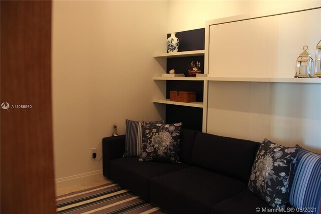 Foto del edificio - 3131 NE 188th St