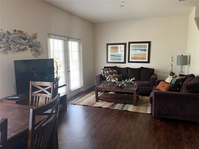 Foto del edificio - 2903 Edenshire Wy