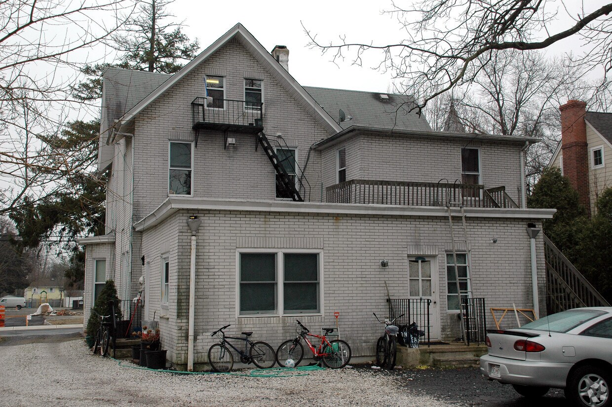 Rear of the Buildling - 85 South St