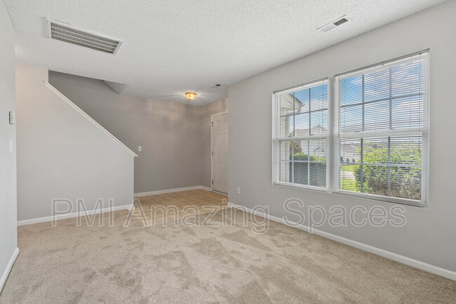 Building Photo - 5787 Dove Point Dr SW