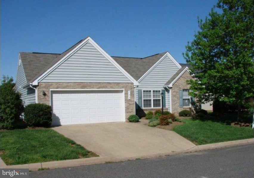 Foto principal - 799 Ripplebrook Dr
