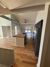 Building Photo - 4124 Kirby Ave