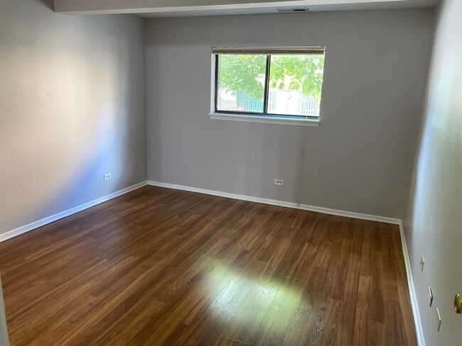 Master Bedroom - 2210 Abbeywood Dr