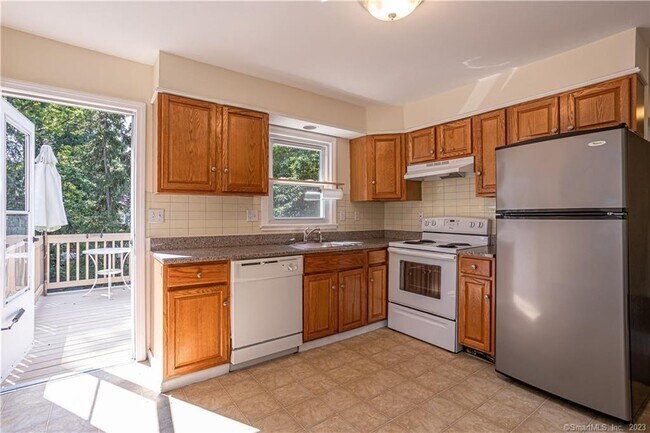 Building Photo - 24 Ingalls Ave