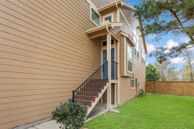 Building Photo - 202 Cheswood Forest Pl
