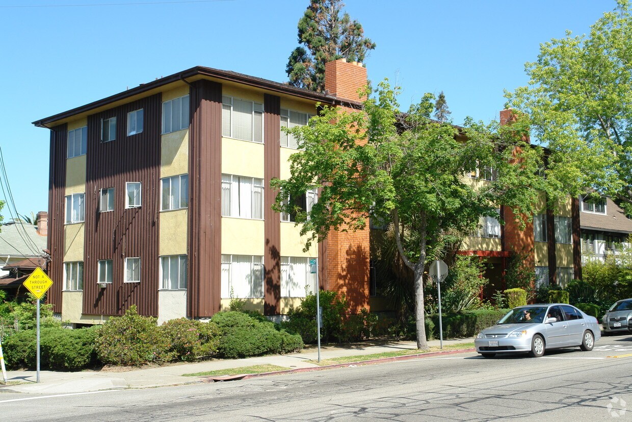 2546 Warring St. Apartments in Berkeley, CA