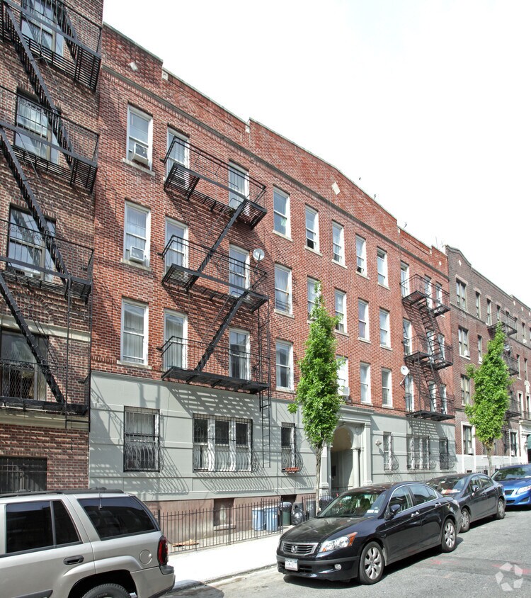 Building Photo - 291 Lincoln Pl