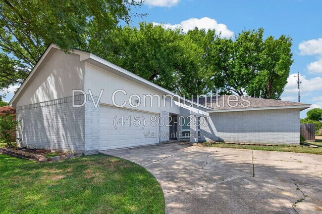Building Photo - 9747 Rocky Hollow Rd