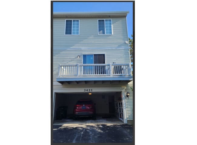 Building Photo - 3421 Ravinia Cir