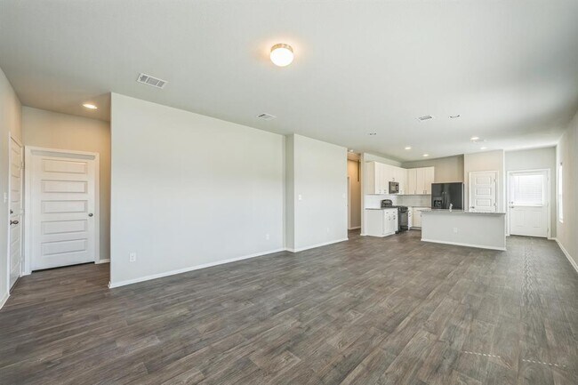 Foto del edificio - 107 Honeybee Ln