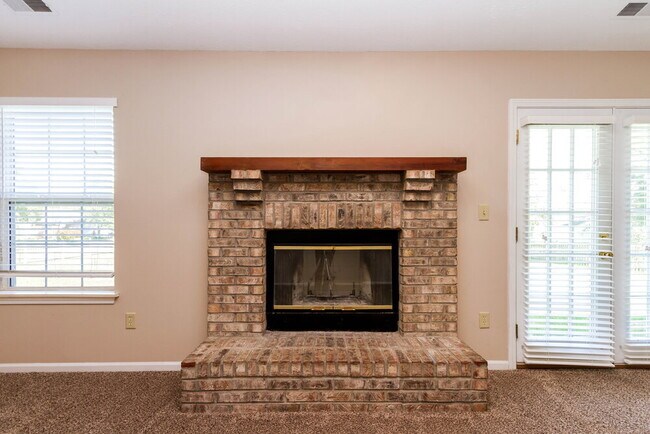 Building Photo - 20742 Bearsdale Way