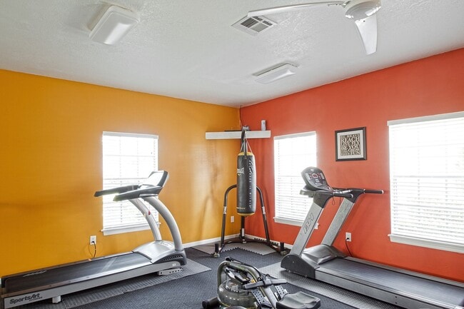 Interior Photo - Pinewood Park