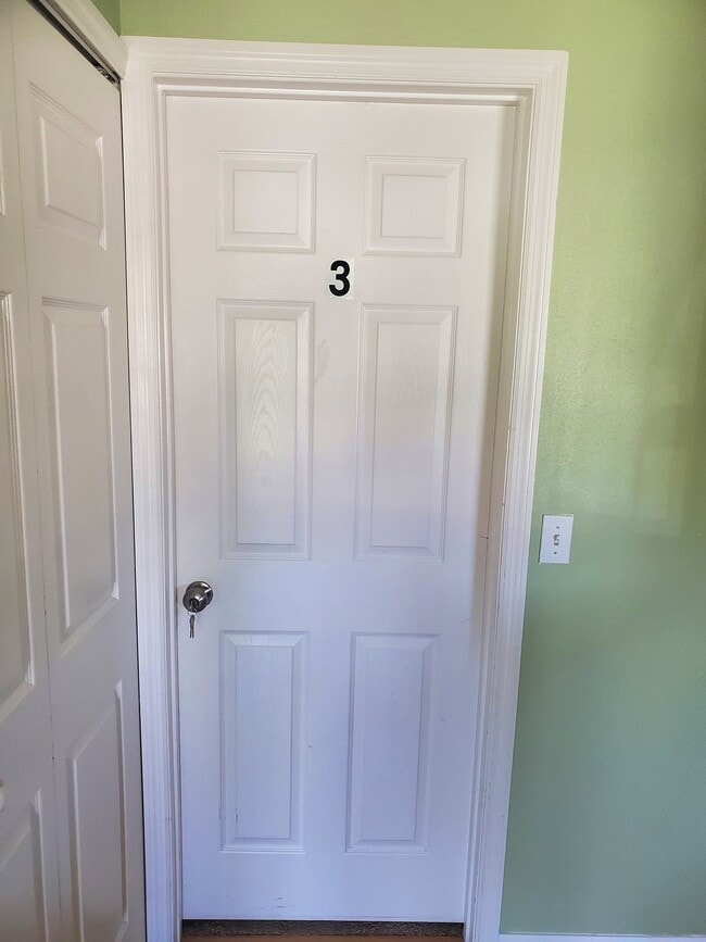 Foto del edificio - 11319 Nettlebrook St E