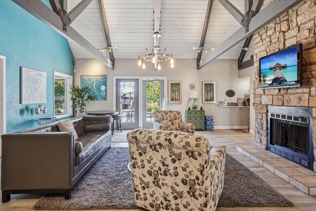 Foto del edificio - Windmill Apartments