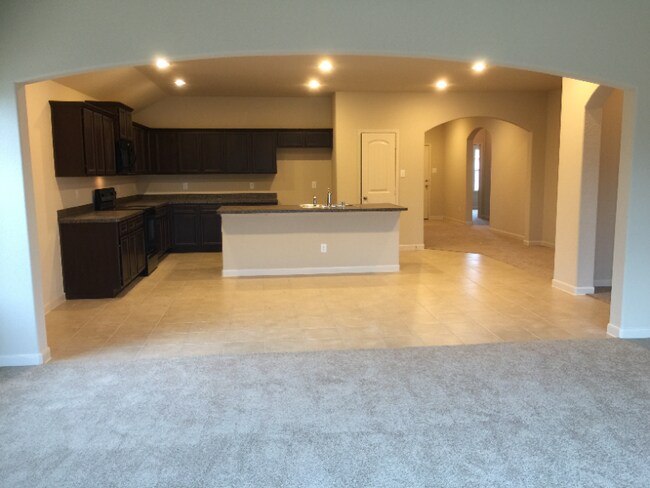 Foto del edificio - 4655 Elderberry St