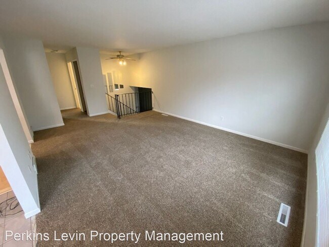 Building Photo - 3 br, 2 bath House - 410 2nd Street NE