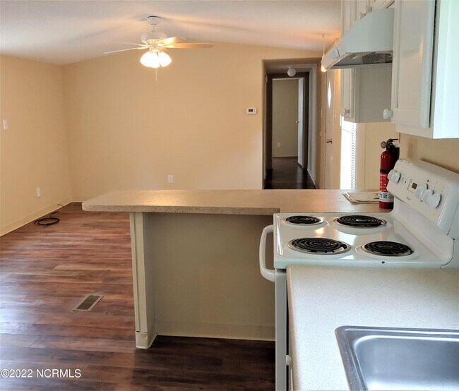 Foto del edificio - 7084 Old Georgetown Rd SW