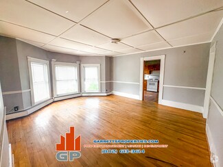 Building Photo - 19 Steeple Pl