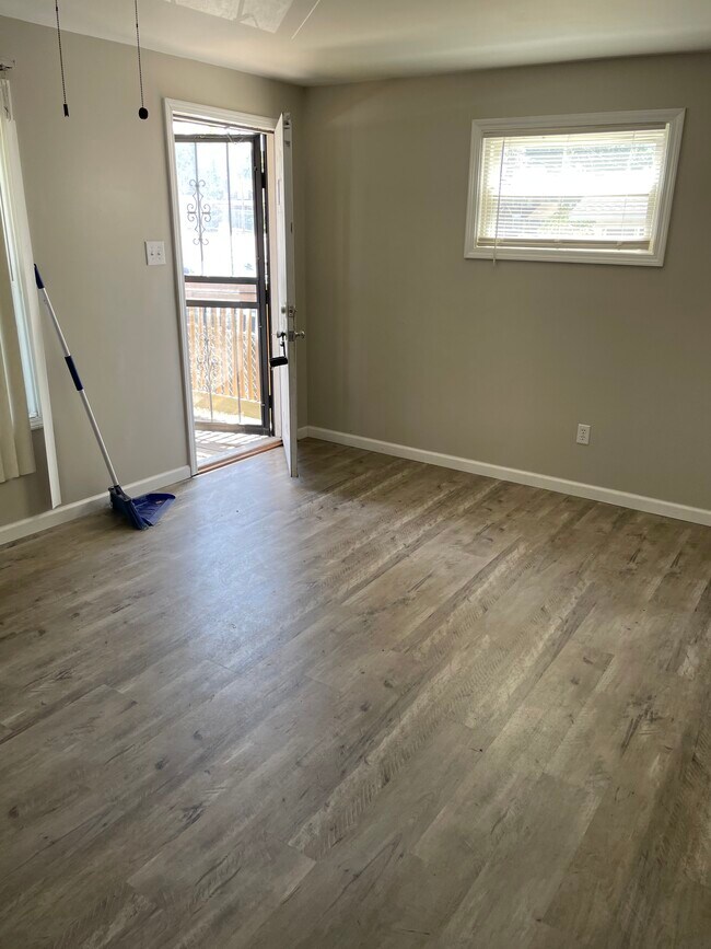 Foto del edificio - 1344 Buffalo Rd