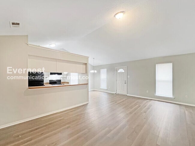 Foto del edificio - 3575 Shadow Oaks Pkwy