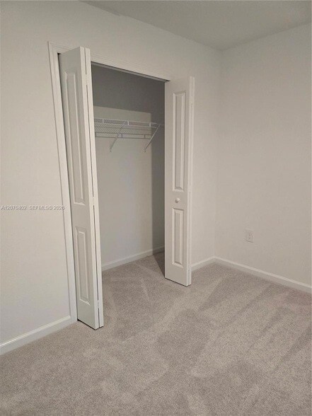 Foto del edificio - 16731 NW 144 St