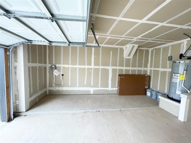 Building Photo - 627 Concho River Dr