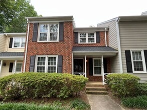 Building Photo - 7406 Ashbury Ct