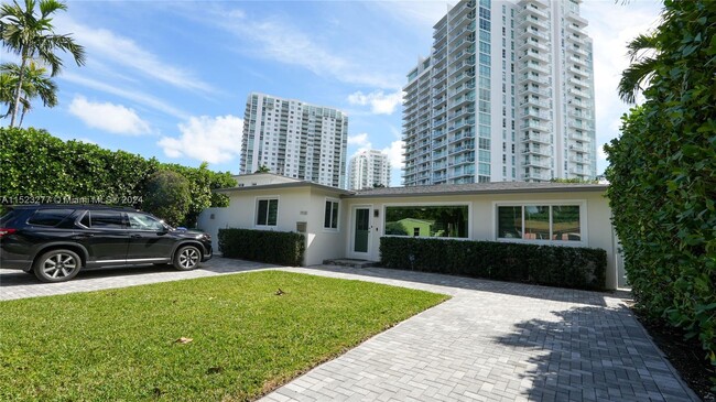 Foto del edificio - 1930 NW 13th St