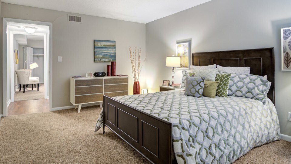 100 Inverness Apartment Homes Apartments Birmingham, AL