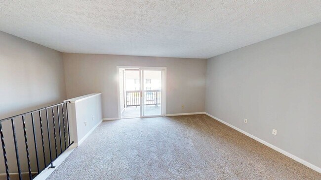 Foto del edificio - 5441 Cedar Springs