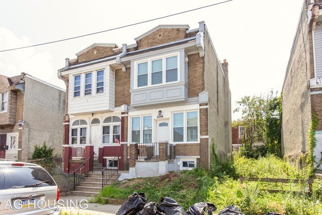 Building Photo - 3 br, 1.5 bath House - 6054 Chester Ave