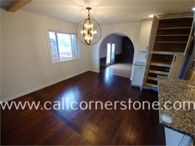 Foto del edificio - 4925 Brown Valley Ln