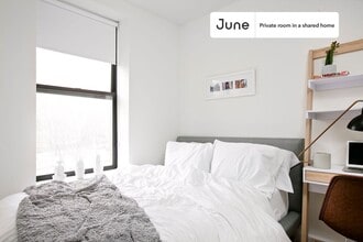 Building Photo - Room in Shared 3 bed/2 bath home in Central Harlem