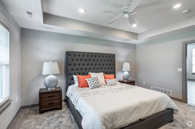 Interior Photo - Manor Homes