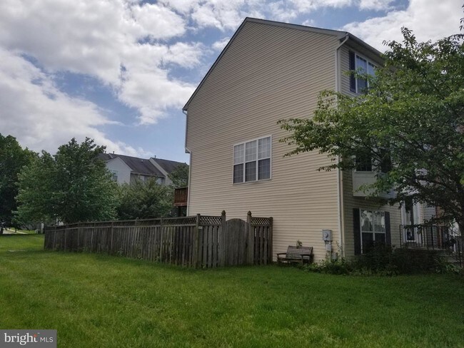 Building Photo - 163 Harpers Way