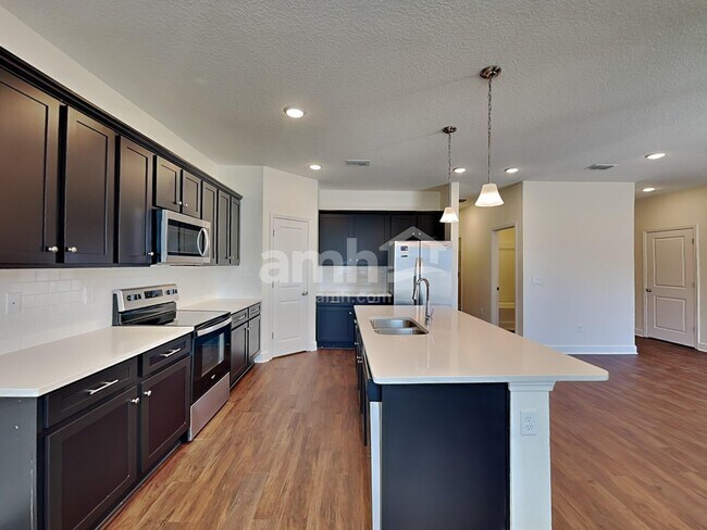 Foto del edificio - 2928 Rolling Acres Rd